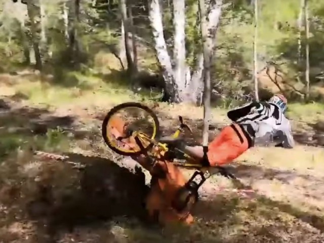 #WipeoutWednesdays: MTB Fail Compilation 2019 - June