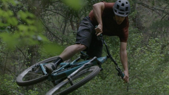 Yeti Cycles: The SB115. Designed to Race. Built to Rally.