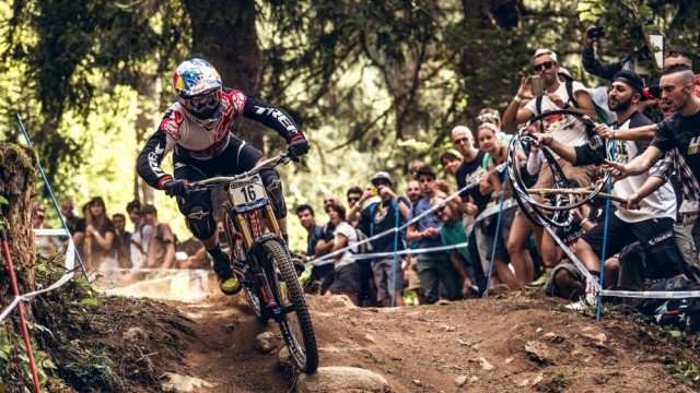 Trek World Racing Stories 2.6 // Valnord // Downhill World Championships
