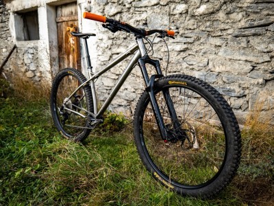 Stanton Bikes Switch9er Ti 18 2022 Mountain Bike Review