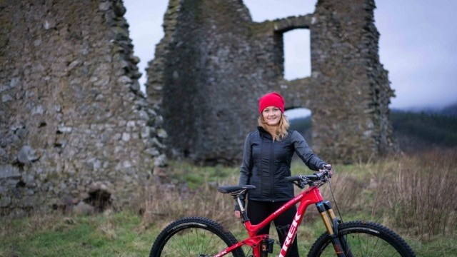 Trek Factory Racing Welcomes Katy Winton And Casey Brown