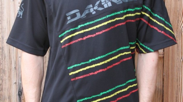 Mountain Bike Reviews - Dakine Vectra Jersey S/S  2013