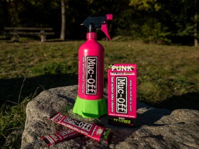 Muc Off Launches Plastic-Free Punk Powder Bike Cleaner - Pinkbike