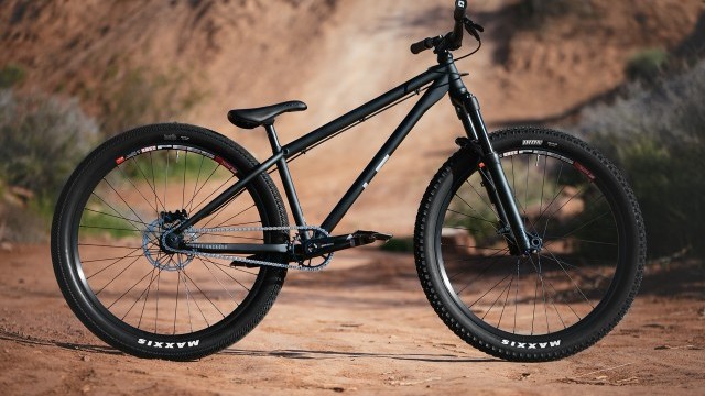 YT Industries Dirt Love Core 1