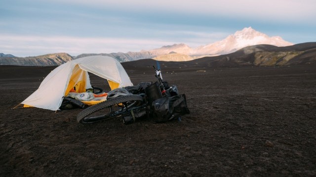 Monday Motivation: "Cordillera de Fuego" | Bikepacking in Chile