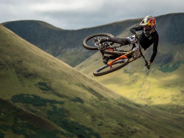 UCI MTB World Cup: Jackson Goldstone flies to first Red Bull Hardline title