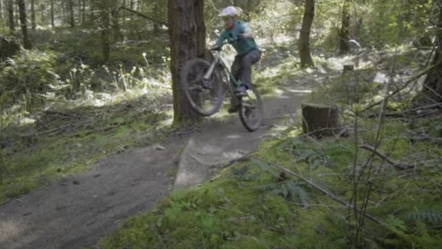 Hardtail or full suspension?  Let's compare.
