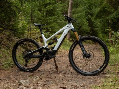 YT Industries Decoy Core 4 MX XL 2022 Mountain Bike Review