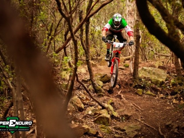 Superenduro Pro 2  - Punto Ala