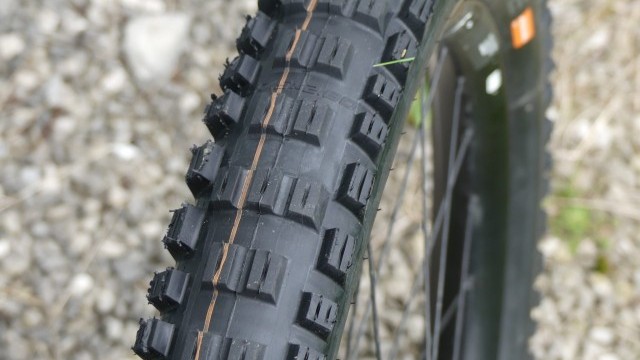 mountain bike tyres online