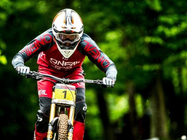 Greg Minnaar To Tour UK with "Size Matters" Stage Talk