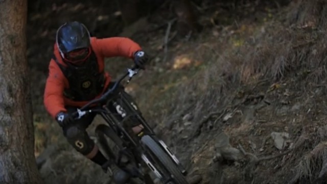 Mountain Biking // Metal // Champéry // Julien Fournier