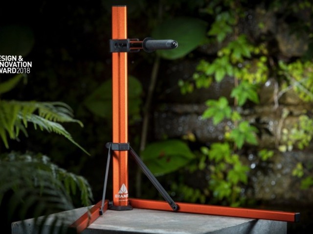 Granite Design Hexstand Wins Design and Innovation Awards 2018