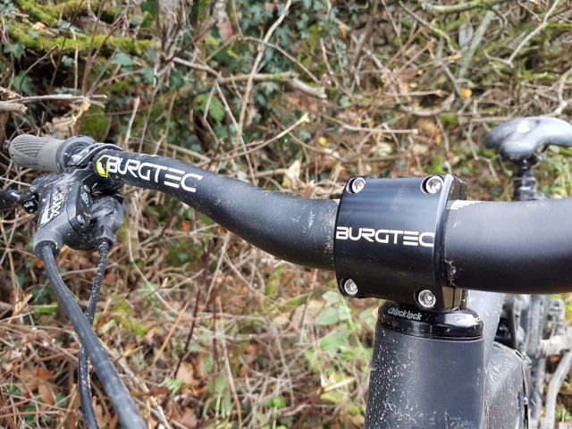 Nukeproof warhead carbon riser bars best sale