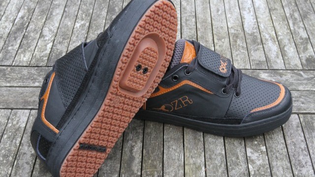 Mountain Bike Reviews - DZR Shoes Terra  2015