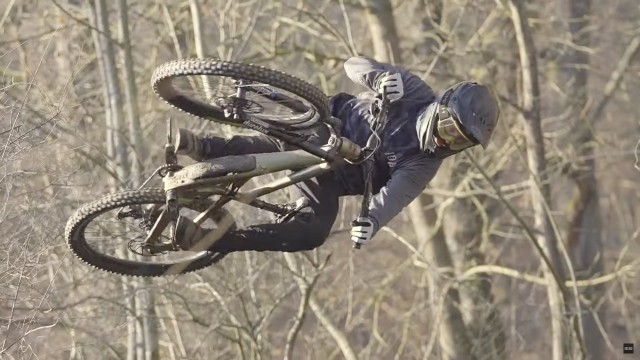 Mountainbiker Louis Reboul – Buildings of Dirt