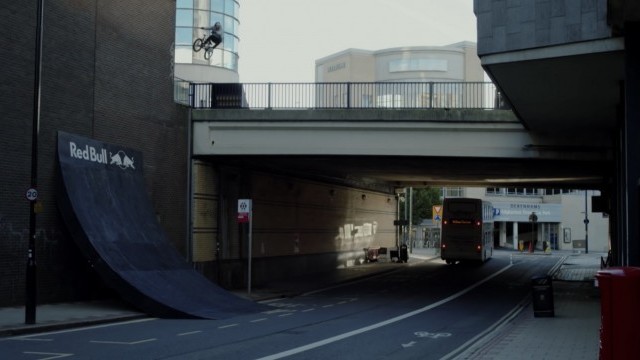 Monday Motivation: 'More Walls' with Bas Keep