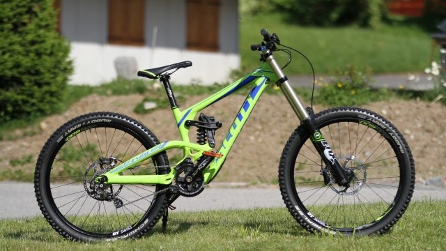 Mountain Bike Reviews - Scott Bicycles Gambler 10  2013