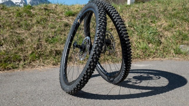 Mountain Bike Reviews - Wheels