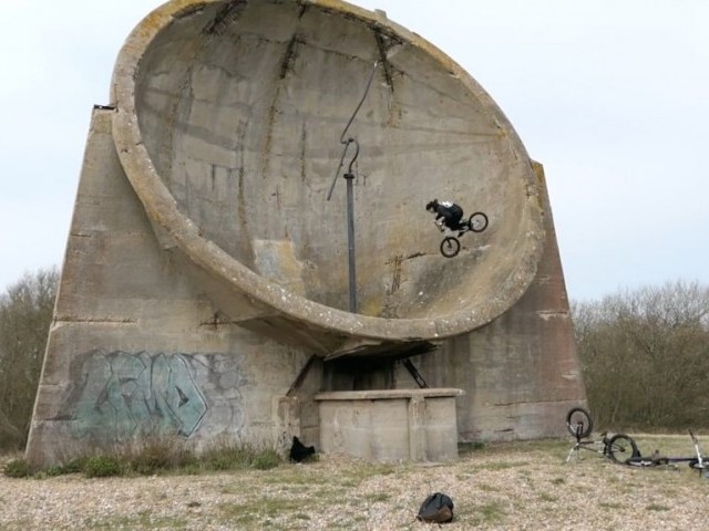 SECRET ISLAND HAS 100 YEAR OLD SKATEPARK!!