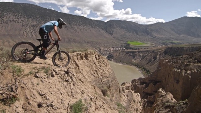 KC Deane - Raw