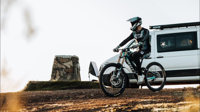 Video: 'Clarity' feat Dean Lucas