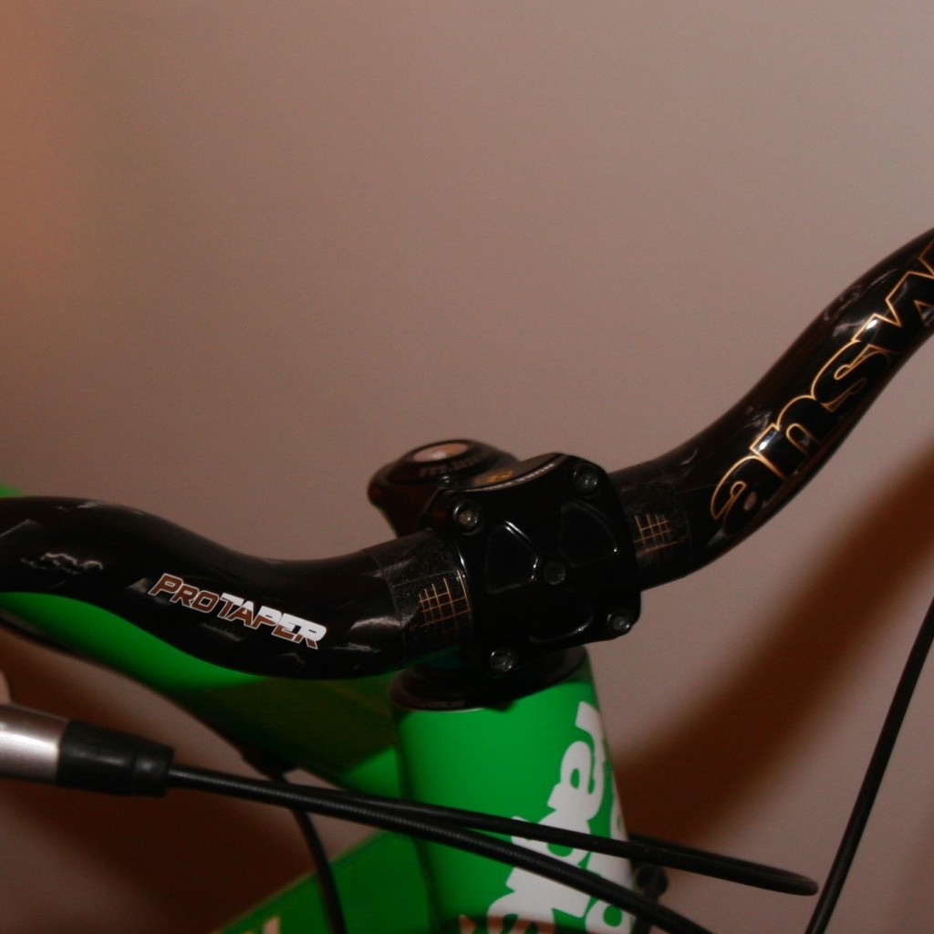 Answer Products Pro Taper Carbon 720 AM 2010 Mountain Bike Reviews