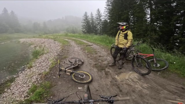 MONDAY MOTIVATION:  NOVICE RIDING OFF A PRO LINE DROP!!!
