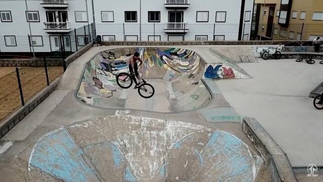 MTB | Unexpected Thursday 48: Team 28 Tenerife Vacay - The Rise MTB