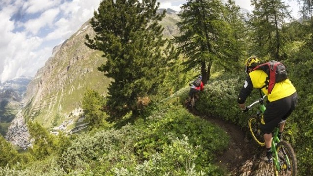 Enduro2 - Last Chance Entries