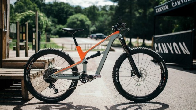 Canyon Celebrates U.N. World Bicycle Day with Free Shipping