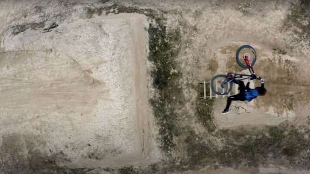 Video: Throwing Hammers | Max Langille