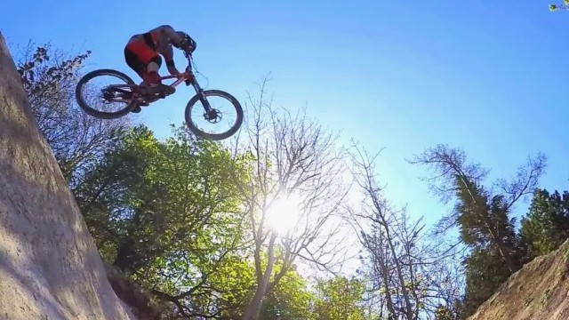 Rich Parkes shreds Tidworth Freeride Park
