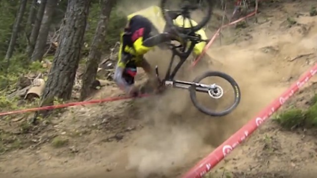 Steep, Dusty, And Fast Dowhill MTB | Vallnord Finals | UCI MTB World Cup 2016