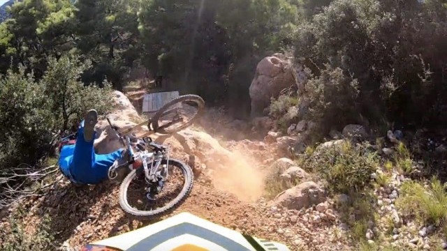 Gravity Freaks Downhill Fail Compilation 2018