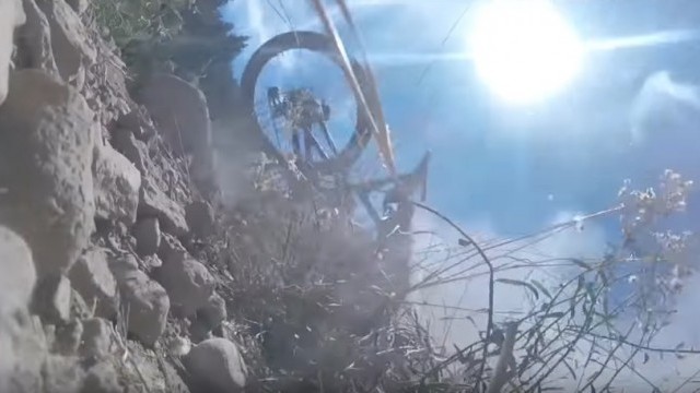 #WipeoutWednesdays: Funny MTB Fails & Crashes