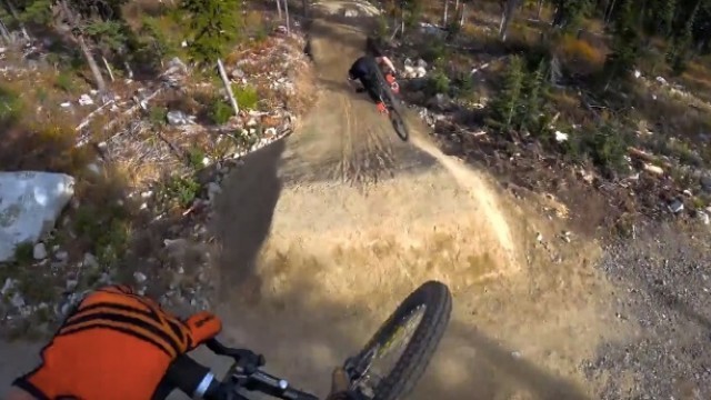 Action Cam | Thomas Vanderham & Brett Rheeder Follow Cam in 4K! | Sony