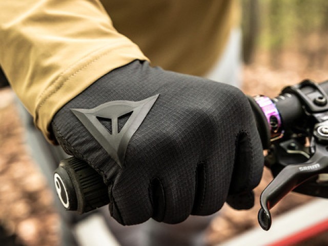 Dainese Launches The HGC Bike Clothing Line | IMB | Free Dainese Launches The HGC Bike Clothing Line | IMB | Free