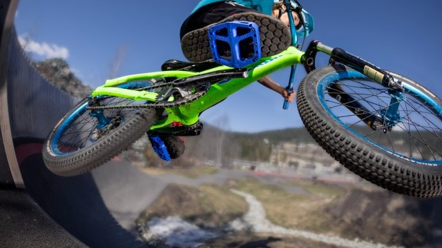 New OneUp Small Composite Pedal