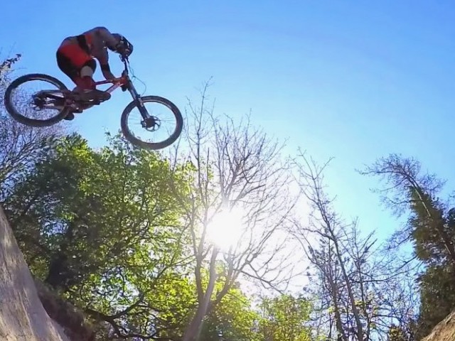 Rich Parkes shreds Tidworth Freeride Park
