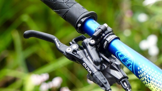 Mountain Bike Reviews - Formula Cura Brakes 2017