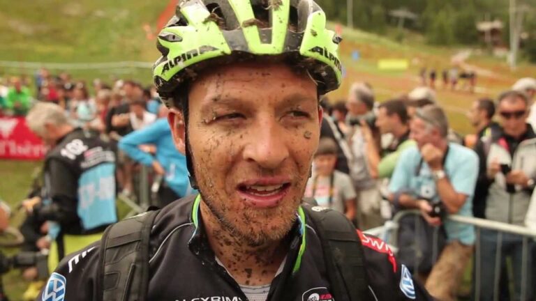 Multivan Merida Biking Team: Val d'Isere