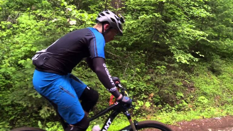 Enduro Racing with the Giant Factory Off-Road Team