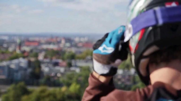 Urban Freeride Is Not Dead - Jaws