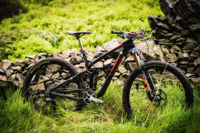 DelormeM_remedy-slash_-2446-edit