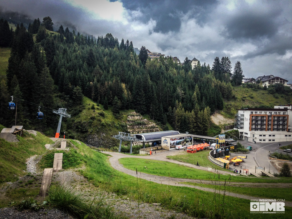 The freeride/training area, full of fun stuff to hit!