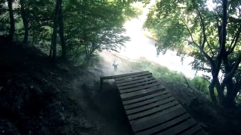 Gravity freaks - DH Pelion - Greece 2014