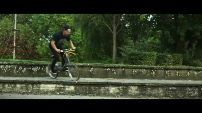 Old Bike Party (Road Bike Party Parody)