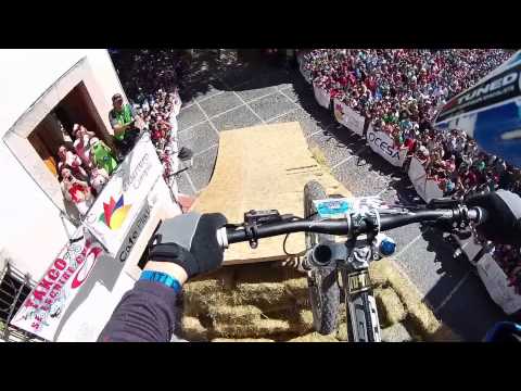  Taxco Urban downhill 2014 Huge Crash On The Drop