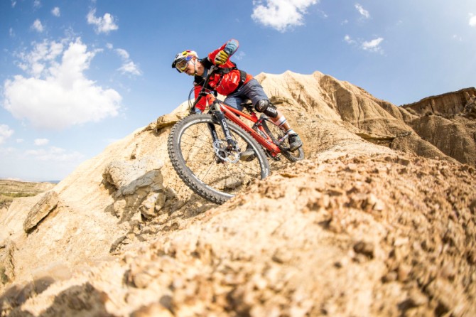 329ab6c3-4e43-4eef-96e6-c55ecdf2466f